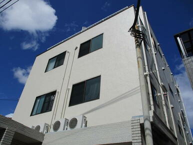 防犯カメラ設置のセキュリティ高い建物