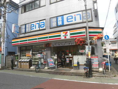 セブンイレブン