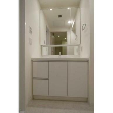 ※写真は同タイプ住戸です。