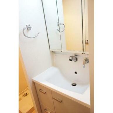 ※写真は同タイプ住戸です。