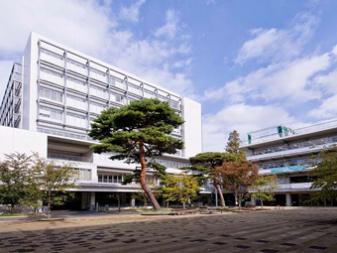 私立成城大学