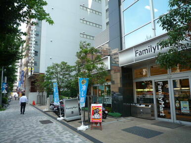 ファミリーマート西新宿アトラスタワー店