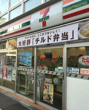 セブンイレブン　新大久保駅西店