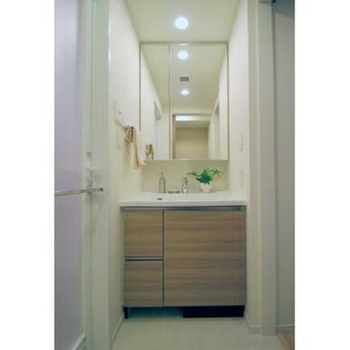 ※写真は同タイプ住戸です。