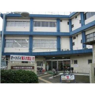 中野区立野方図書館