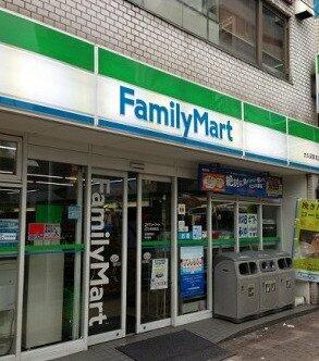 ファミリーマート四谷三丁目店