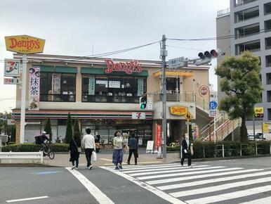 セブンイレブン・デニーズ