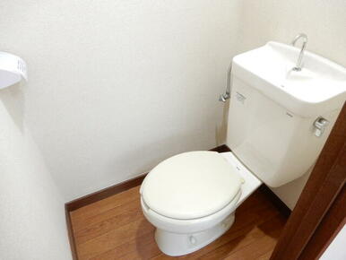 バス・トイレ別で快適♪