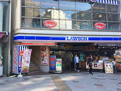 ローソン　築地四丁目店