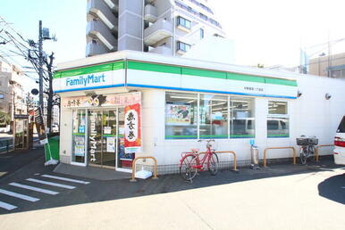 ファミリーマート中野鷺宮一丁目店