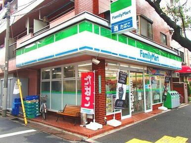ファミリーマート中野松が丘店