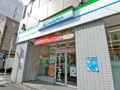 ファミリーマート　築地六丁目店
